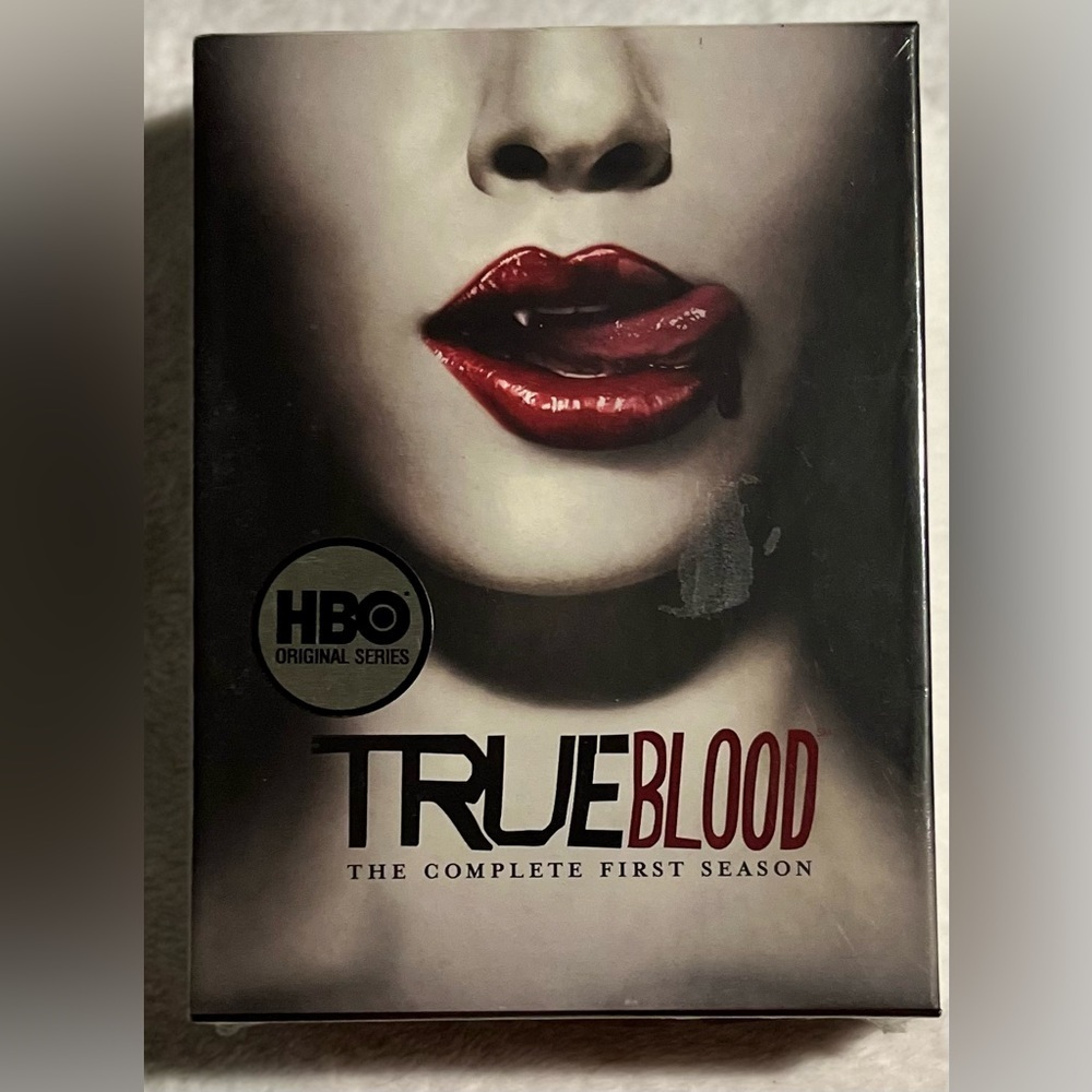 NIB HBO True Blood The Complete First Season DVD set